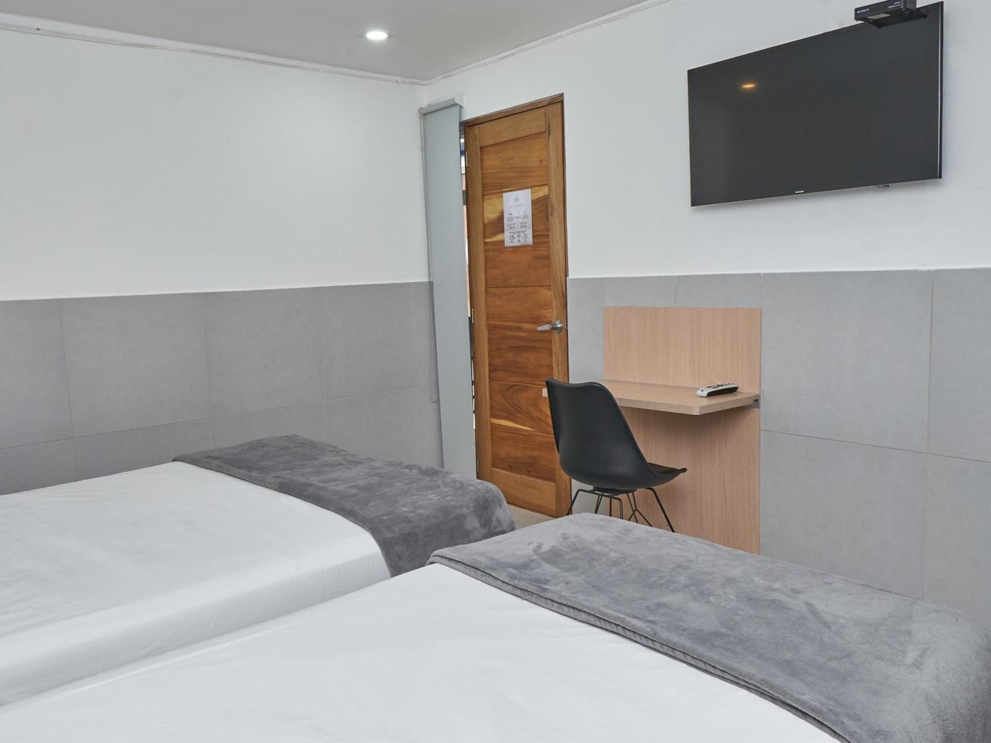 Stanza Hotel ميديلين المظهر الخارجي الصورة