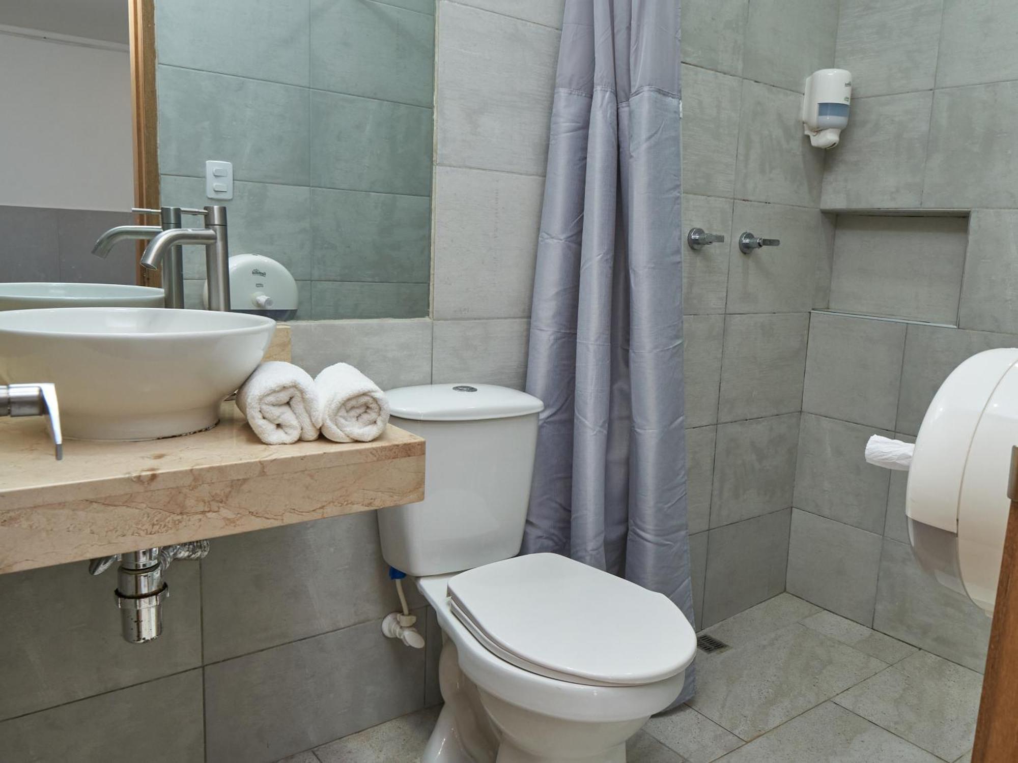 Stanza Hotel ميديلين المظهر الخارجي الصورة